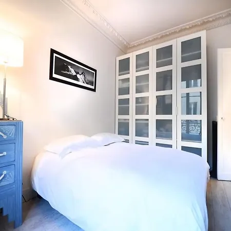 Apartment Tour Eiffel Beaugrenelle Paris