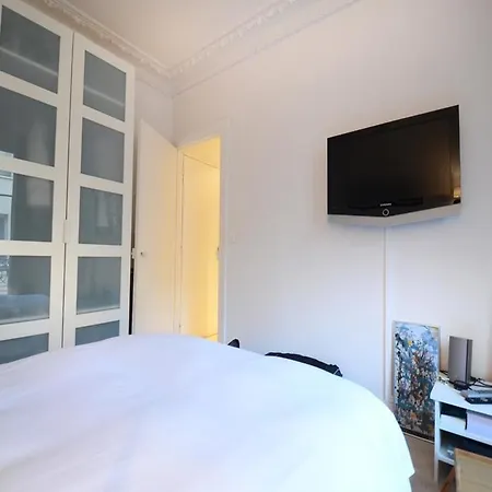 Tour Eiffel Beaugrenelle Apartment